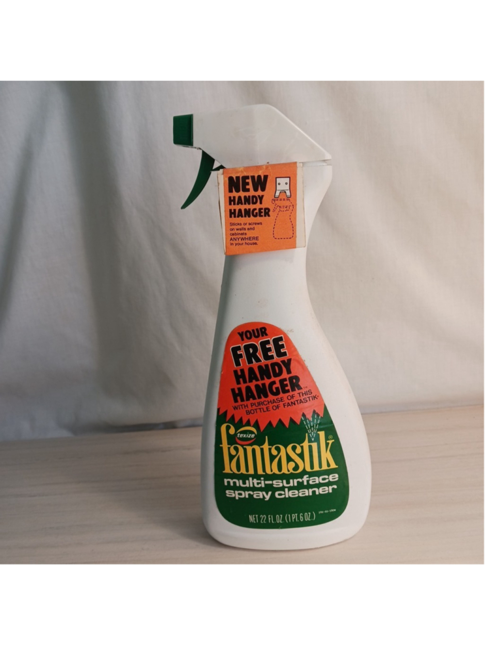 NOS VTG Fantastik Multi-surface Spray Cleaner 22 Fl Oz Handy Hanger 1980